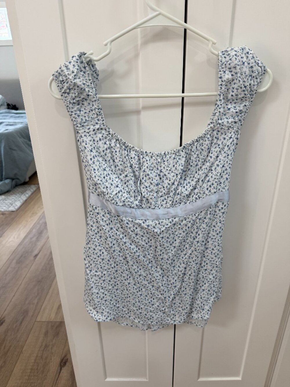 Hollister Babydoll T - 2000's collection